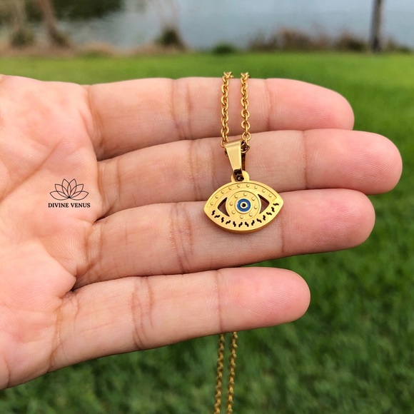 Evil Eye Necklace | Gold Plated Stainless Steel - Picture 7 of 10